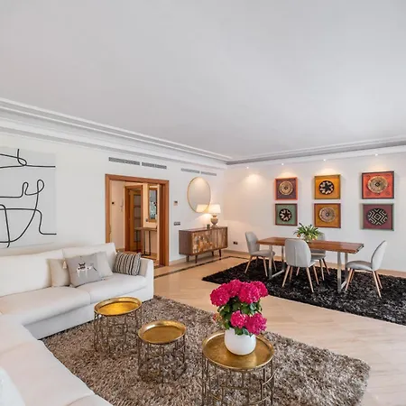 El Embrujo Banus - Puerto Banus Daire
